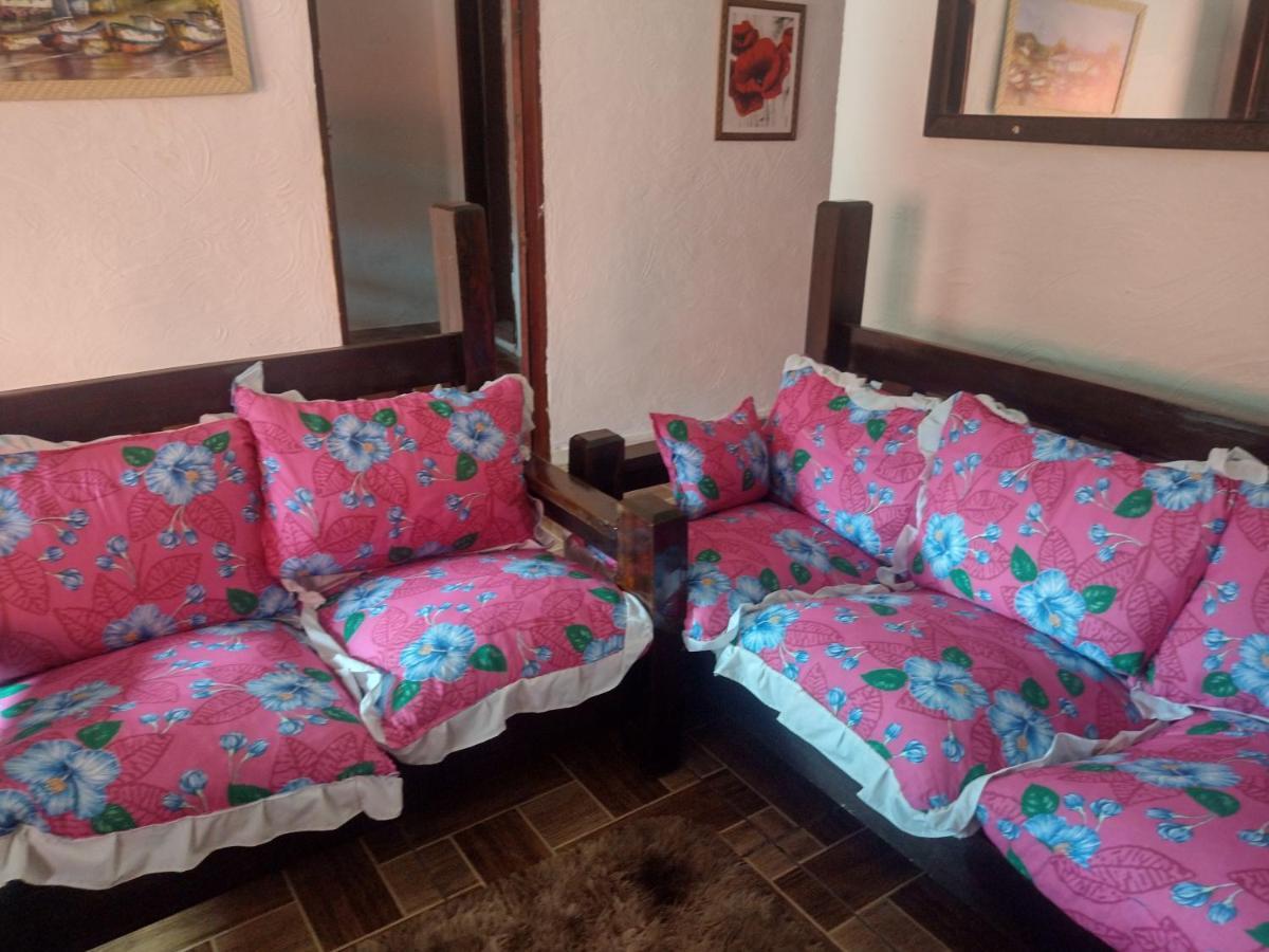 Hostel Raio De Fogo Parati Esterno foto